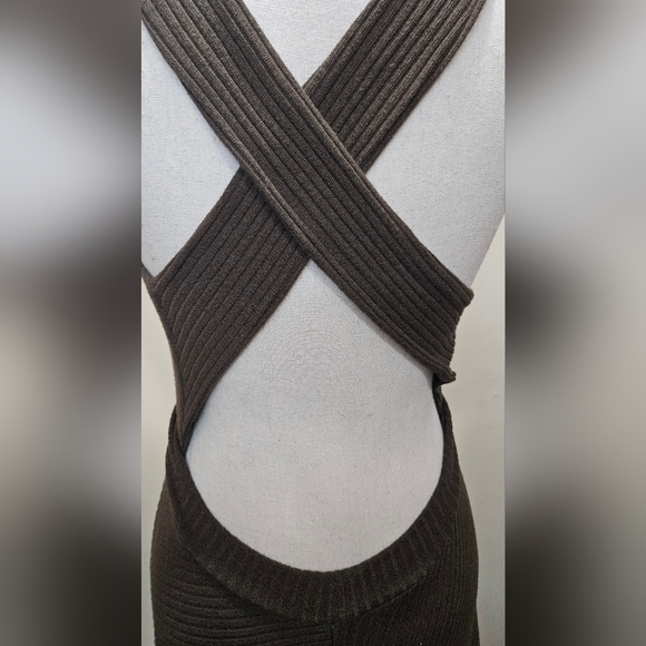 Brown Ribbed Crisscross Back Dress - Picture 5 of 8